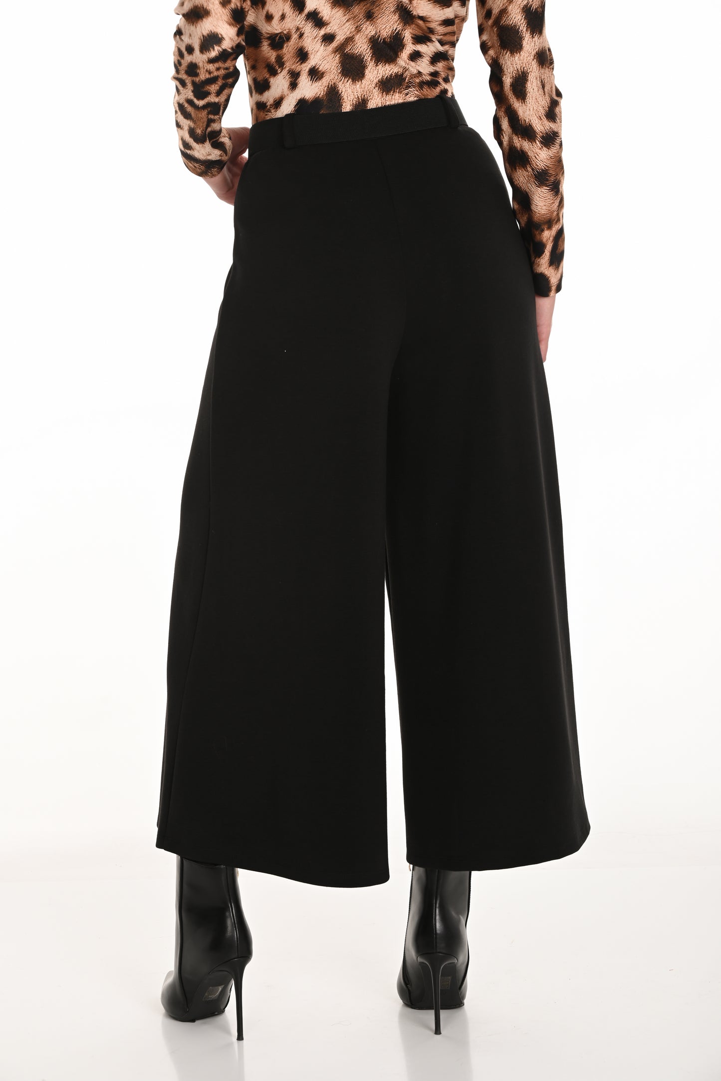 Frank Lyman Knit Pant 25326