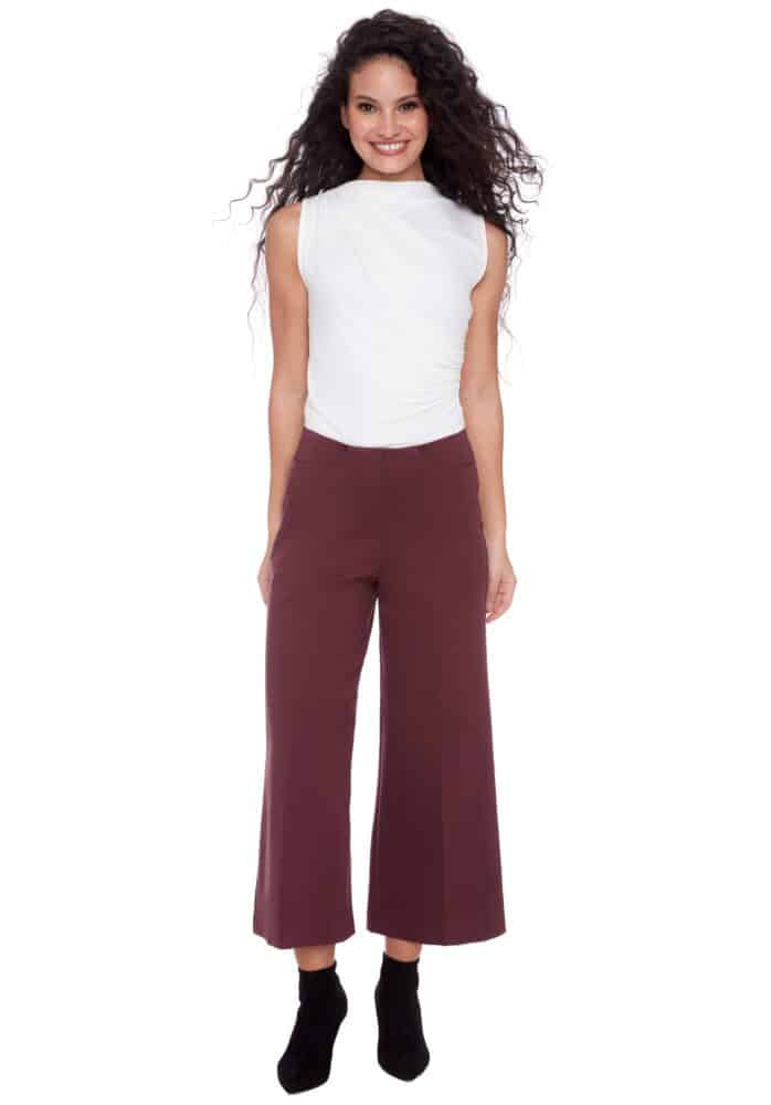 ILTM Sold Ponte Eide Leg Cropped Pant 526020