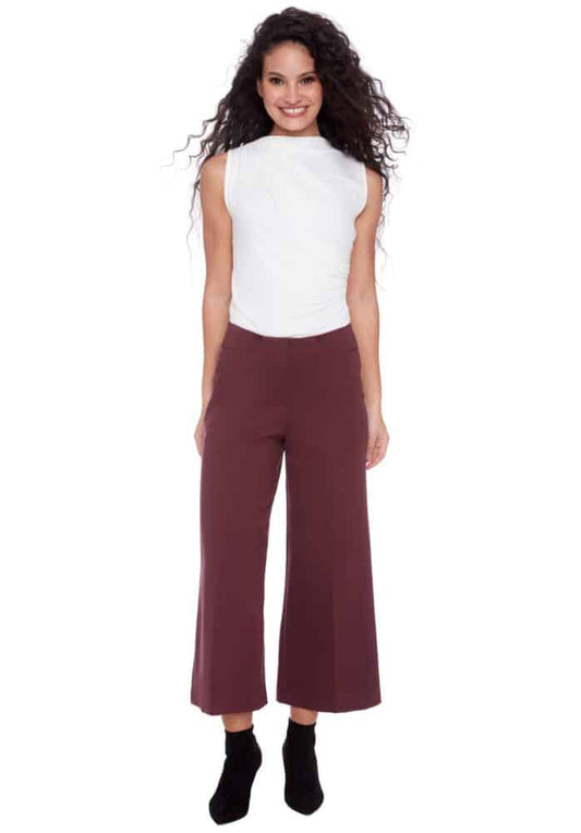 ILTM Sold Ponte Eide Leg Cropped Pant 526020