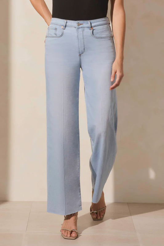 Tribal Brooke Hugging Jeans 5605O-3111