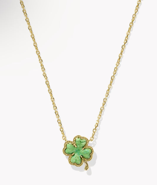 KENDRA SCOTT CLOVER SHORT PENDANT NECKLACE