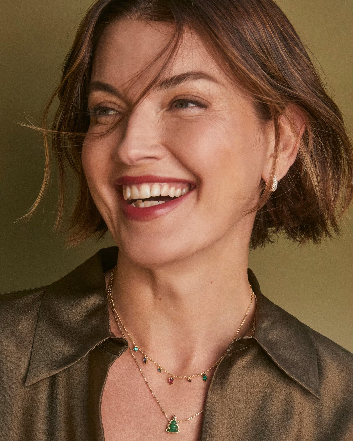 KENDRA SCOTT CAILIN DELICATE STRAND NECKLACE