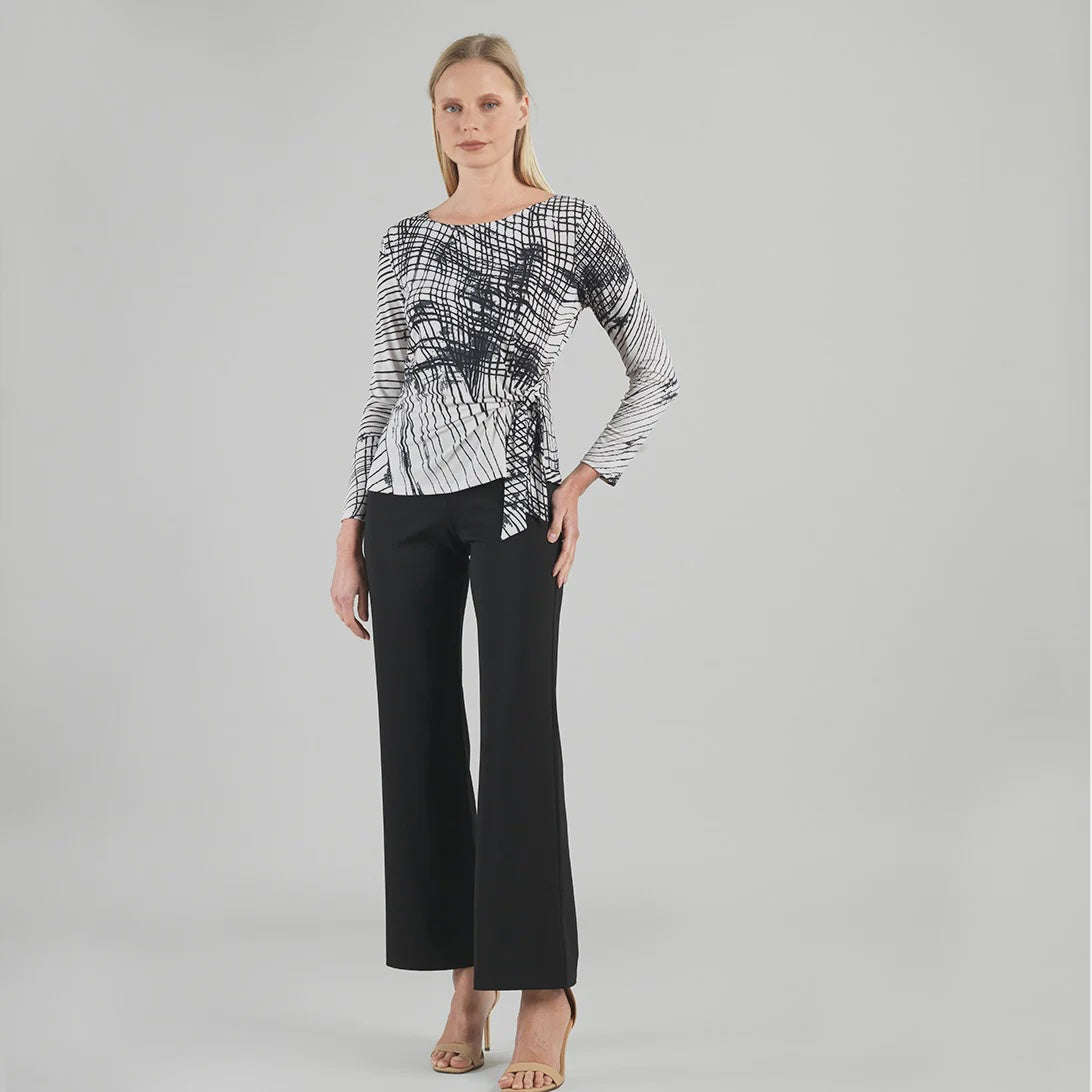 Clara Sunwoo Geo Web Line Top T12P23