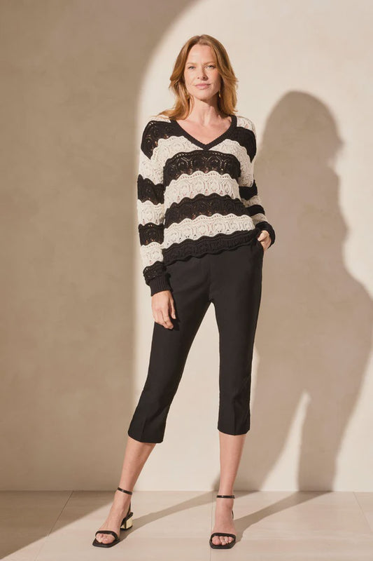 Tribal L/S V-Neck Crochet Stripe 5811O-576