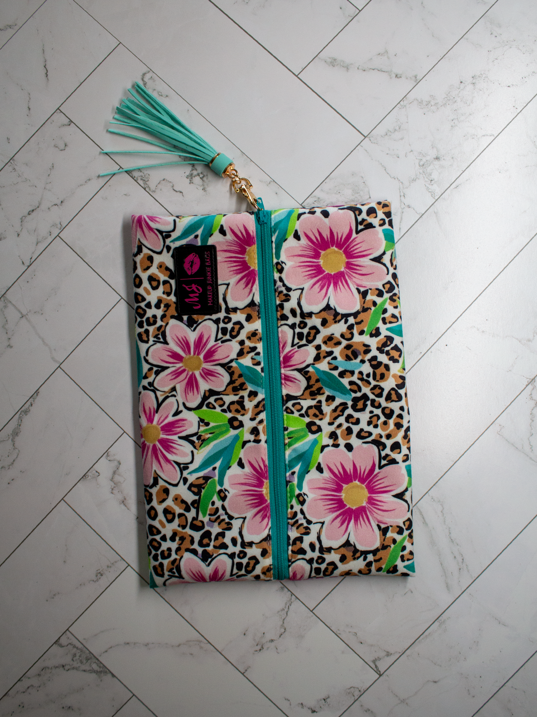 Makeup Junkie the Wild About Floral Medium